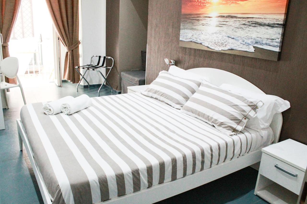 Mascalzone Latino Luxury Rooms 那不勒斯 外观 照片